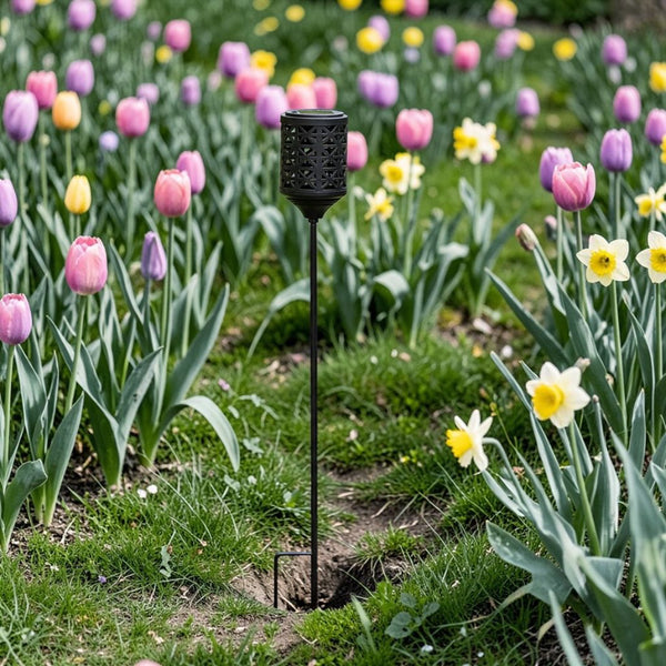 Metal Garden Post with Solar Light – Geometric Arabesque