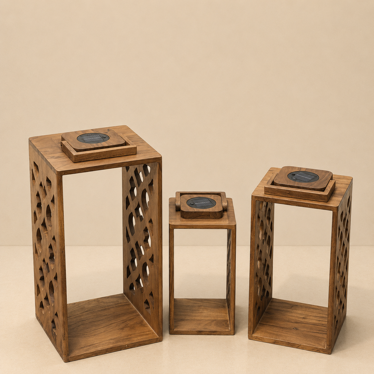 Handcrafted Moroccan Lattice Cut – Acacia Wood Solar Lantern